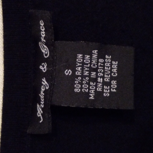 Cardigan Sweater w/ Pearl-like Buttons - Small - Picture 5 of 5